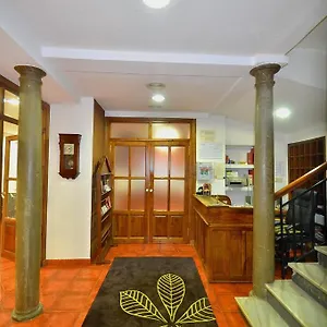 Residencia Ziri Affittacamere